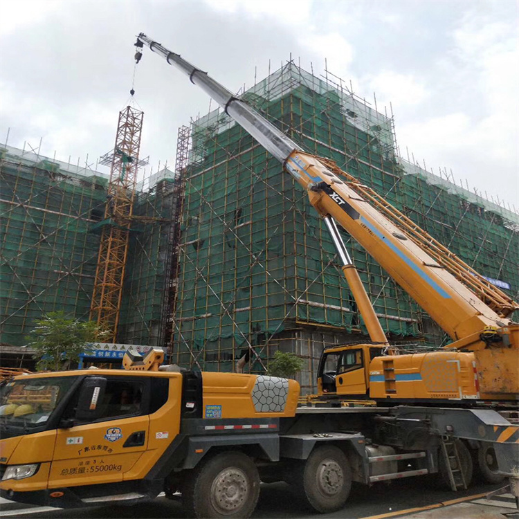 武夷山谈谈吊车租赁需要注意的事项