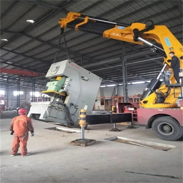 武夷山80吨折臂吊车出租附近电话