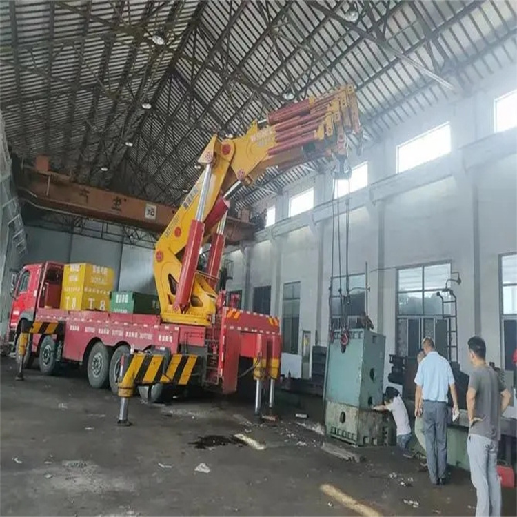 武夷山山区地形租赁哪种吊车最合适？