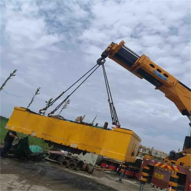 武夷山随车吊吊集装箱怎么吊